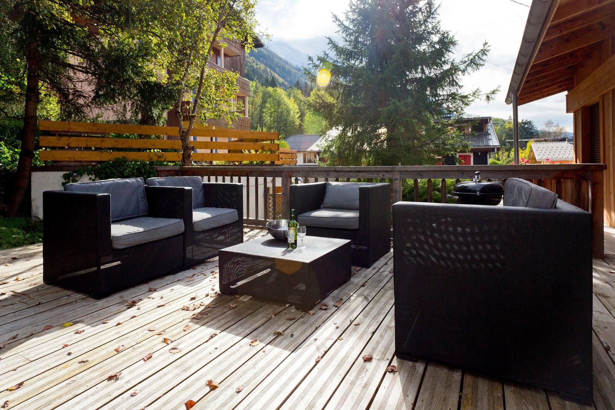 Apartment Biolay - Alpes Travel - Central Chamonix - Sleeps 6 מראה חיצוני תמונה